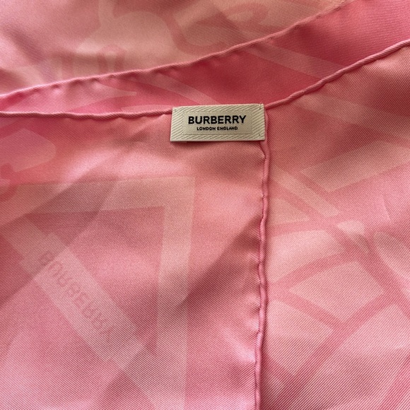 Burberry Equestrian Knight Wraparound Scarf - Picture 3 of 4